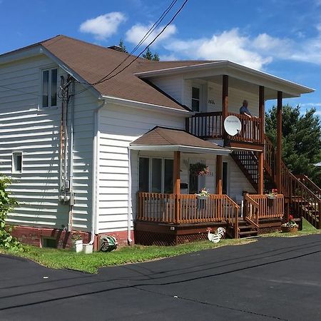 Maison l'héritage LʼAnse-Saint-Jean Exterior foto